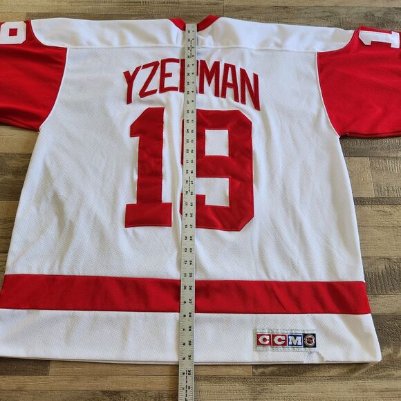 Vintage Steve Yzerman #19 Detroit Red Wings Jersey Mens XXL NHL Hockey CCM 90s. - Picture 13 of 14